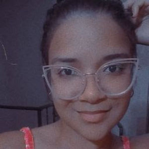 Meet your Posher, Daniela